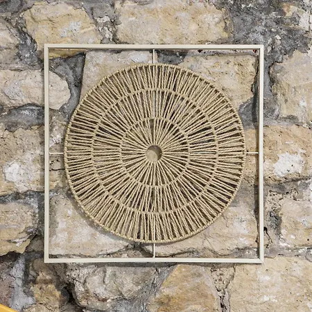 Parisian Nest I Stone Walls & Authentic Charm Appartamento